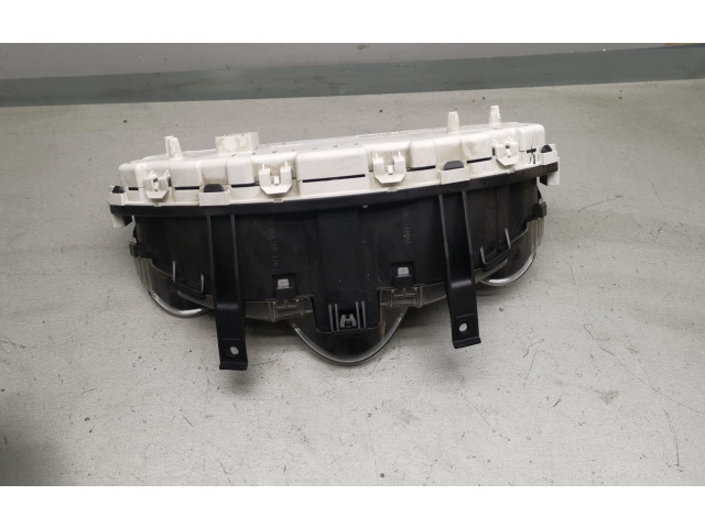Панель приборов MN148890   Mitsubishi Colt       