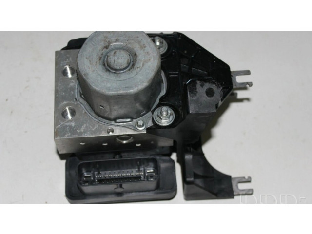 Блок АБС A0004312600   Mercedes-Benz  GLA W156  2013-2019 года