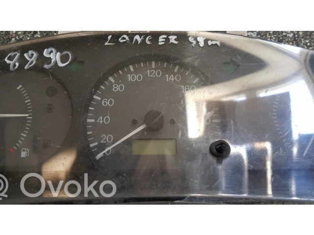 Панель приборов MR233049   Mitsubishi Lancer       