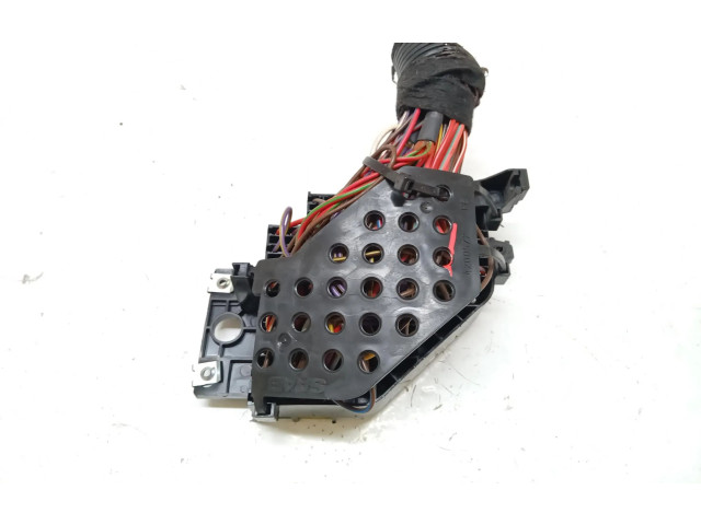 Блок предохранителей  4200572, 4200572   Saab 9-5    