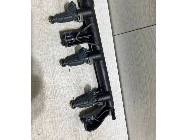 Vstřikovač 9816955780   Opel Crossland X    hm05 10xkdn 