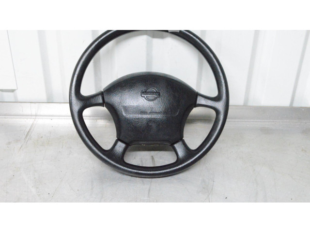 Volant Nissan Primera 1995   
