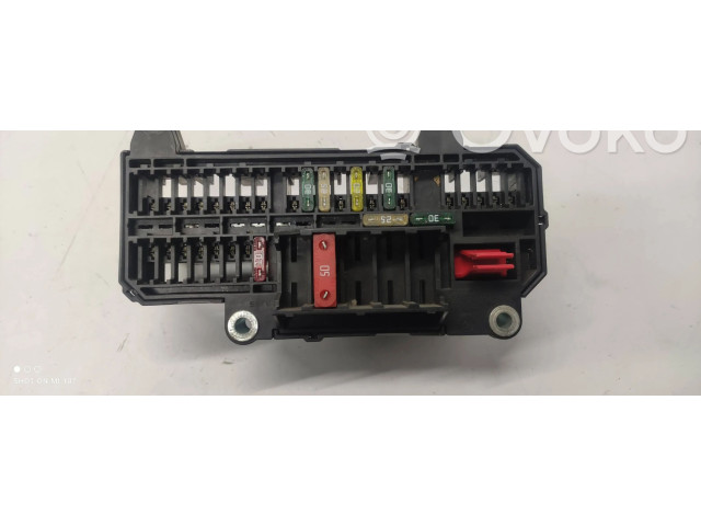   Pojistková skříňka 6900583   BMW 7 E65 E66 2002