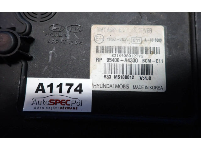   Pojistková skříňka 95400-A4330   KIA Carens III 2014