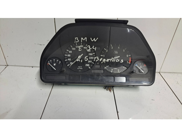 Přístrojová deska  BMW 5 E34 1993 8359527, 993558223  
