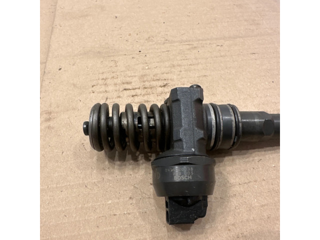 Vstřikovač 038130073ak   Volkswagen Sharan  pro naftový motor 1.9  