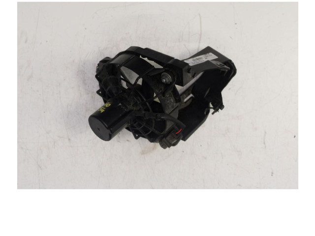 Поршень Электрический вентилятор радиаторов B4D D4 214811690R  Renault Twingo III  