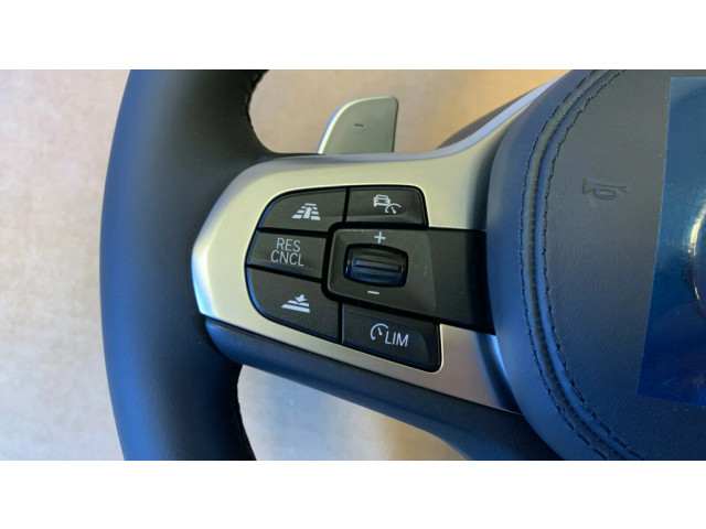 Руль BMW 6 G32 Gran Turismo  2017-- года 32308008179, 32308094542      
