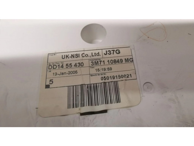 Přístrojová deska  Mazda 2 2006 3M7110849MG  