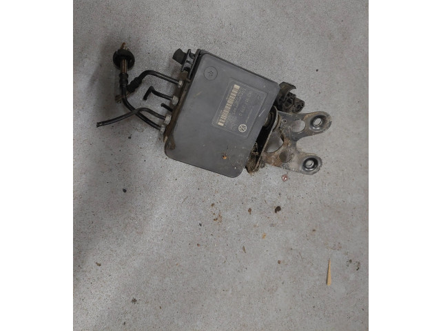 Jednotka ABS 1K0907379Q, 00005305F3   Volkswagen Touran I 2005