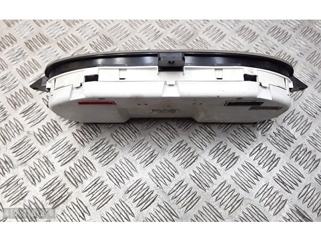 Přístrojová deska  Renault Scenic RX 2000 8200038772  