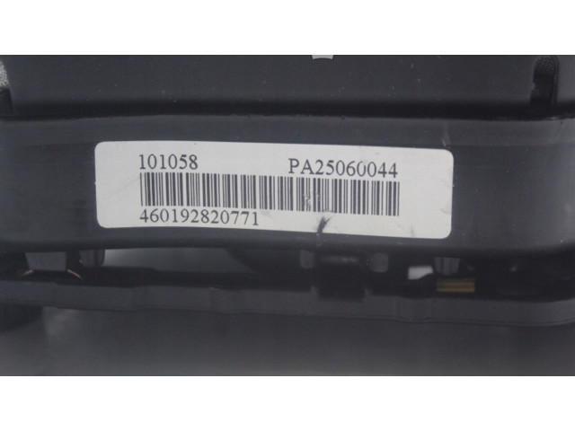 Подушка безопасности водителя 13235770, CA250604CH   Opel Corsa D