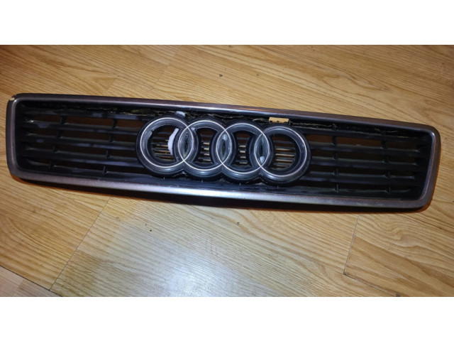 Передняя решётка Audi A4 S4 B5 8D 1994-1999 года 4B0853651A      