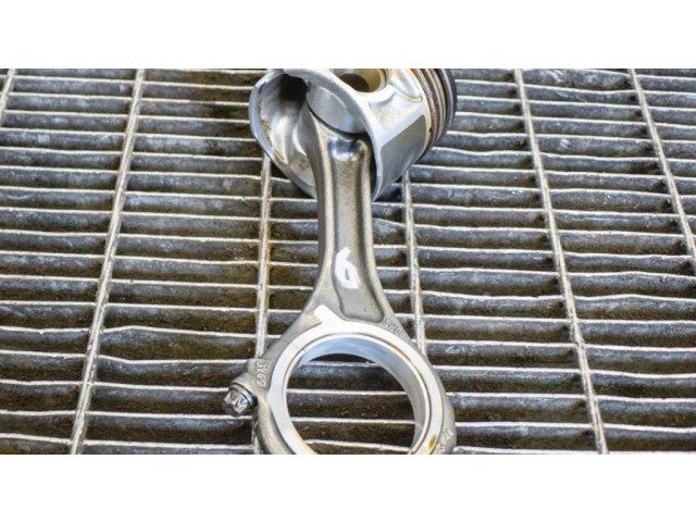 Píst 059107065DF, 059198401H   Audi A7 S7 4G  pro naftový motor 3.0 CLAB 
