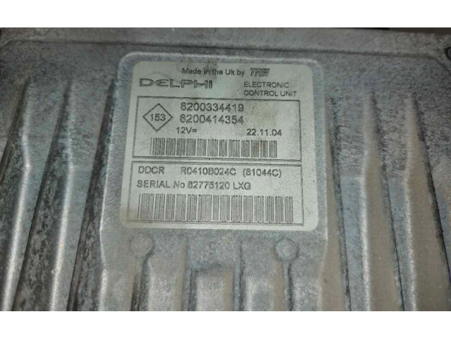 Блок управления двигателем ECU    8200334419   Renault Megane II