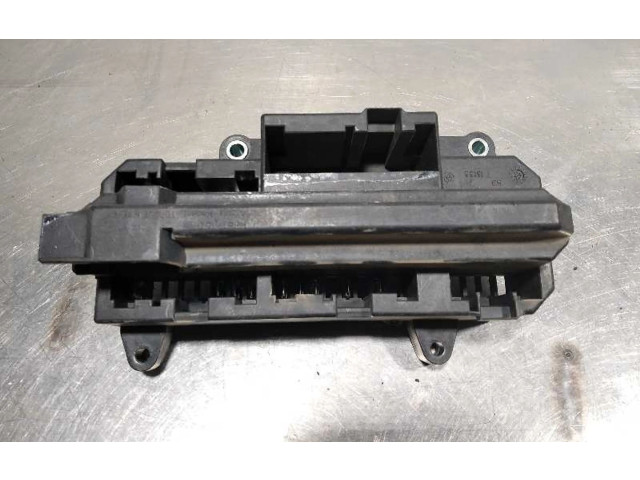 Pojistková skříňka Řídící jednotka BSM 690058301   BMW 7 E65 E66 2004