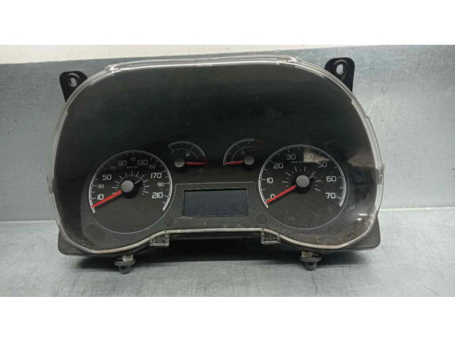 Přístrojová deska  Peugeot Bipper 2008 1371616080, 503002183013  