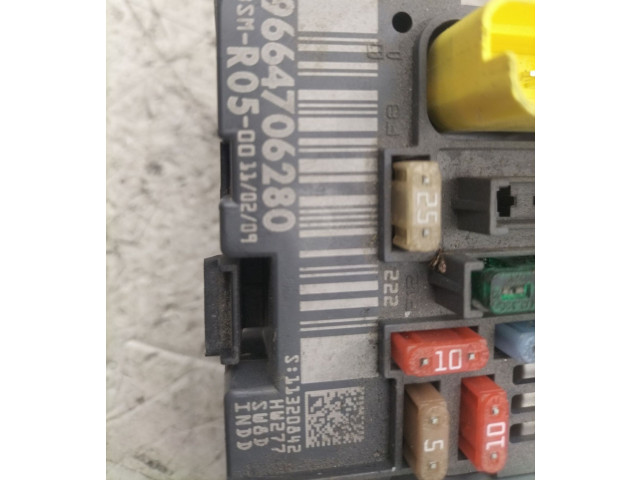 Pojistková skříňka Řídící jednotka BSM 9807028780   Peugeot 308 2009