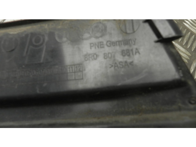 Передняя решётка Audi Q5 SQ5 2008-2017 года 8R0807681A, Baldai3864      