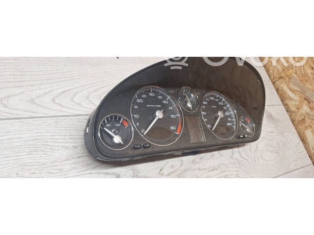 Přístrojová deska  Peugeot 607 2004 A2c53098089  
