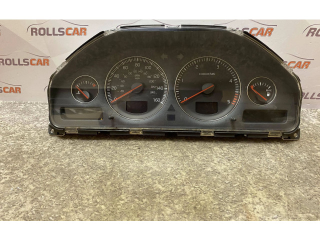 Přístrojová deska  Volvo V70 2005 8673263, 8673802  