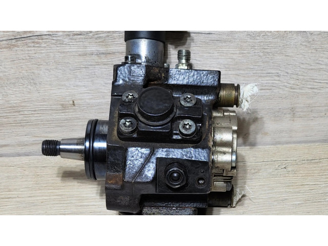 Vstřikovací čerpadlo 331004A410   Hyundai H-1, Starex, Satellite  pro naftový motor 2.5  