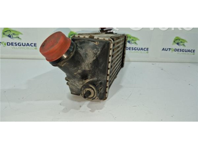 Интеркулер  14400098000, 899950000   Citroen Jumpy 