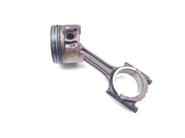 Píst B5234T   Volvo S60    B5234T 