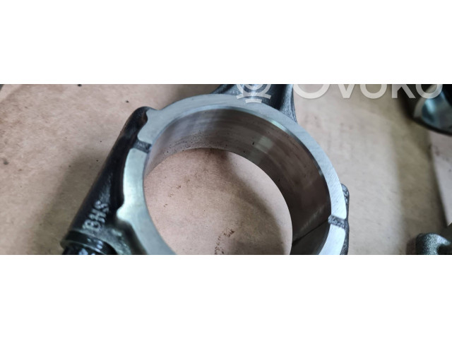 Ojnice  04L105401A    Audi A5  