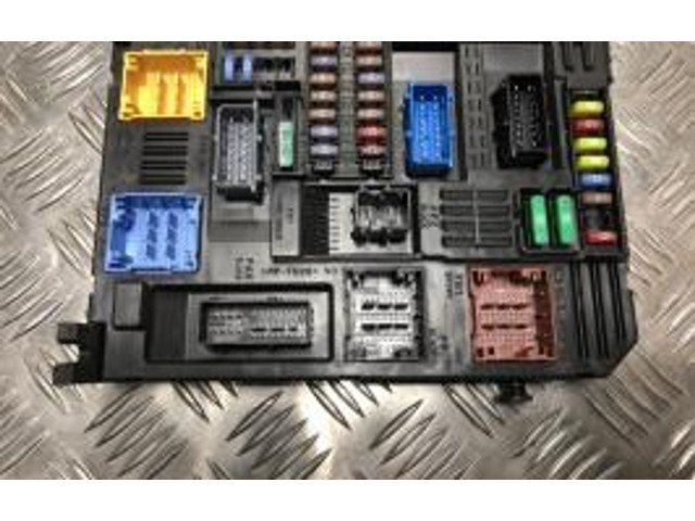 Блок предохранителей  1629087180, 1629087180   Citroen C3 Aircross    