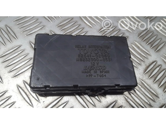 Блок управления 8264102060, 82641-02060   Honda Civic