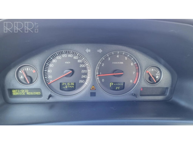 Přístrojová deska  Volvo S60 2005 30746097, 8602882  