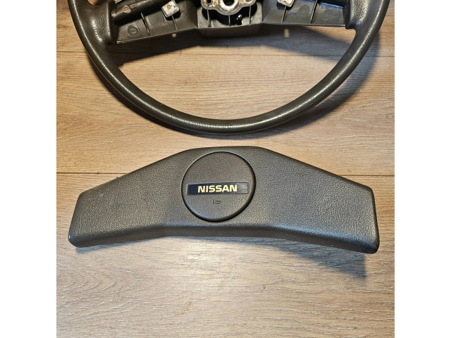 Volant Nissan Micra 1982 484A01  