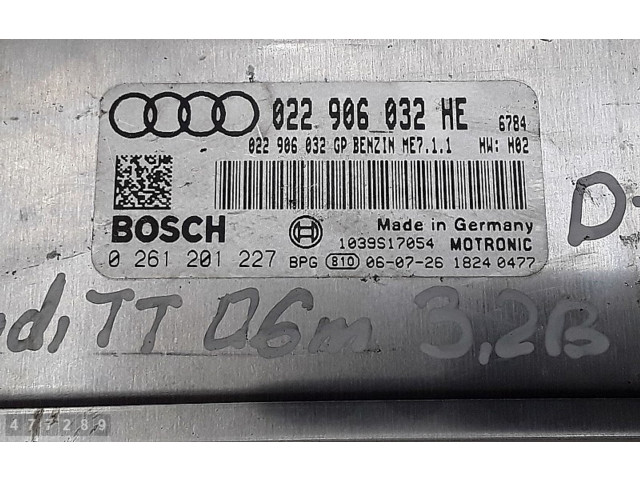 Řídící jednotka    Audi TT Mk1 2006