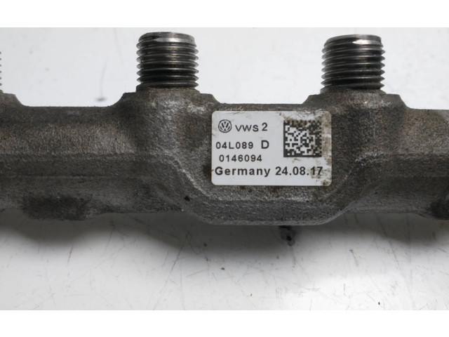 Топливная рампа 0146094, 04L089D   Volkswagen Passat Alltrack  