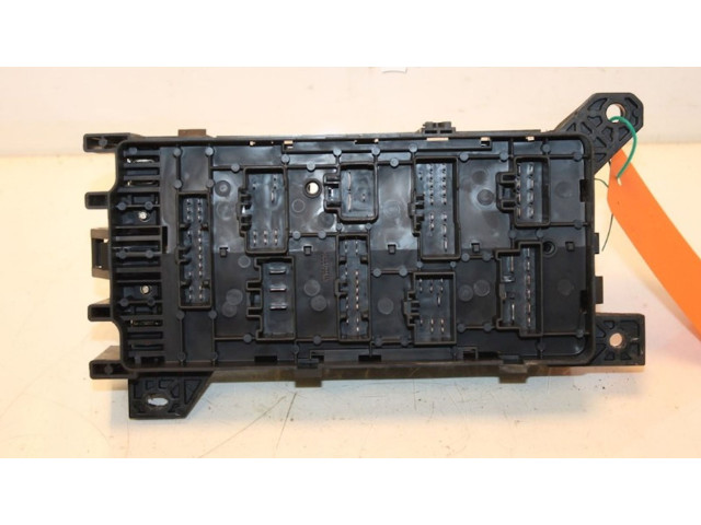   Pojistková skříňka 8K52A66760, 8K52A66760   KIA Carnival 2004