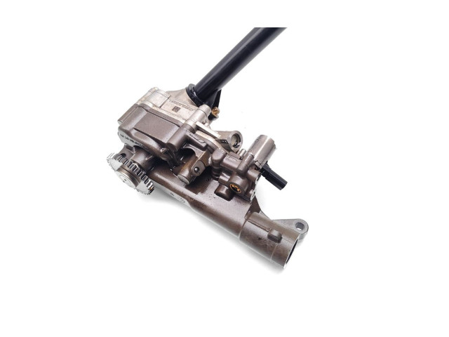 Масляный насос  M270.910 R2701810701  Mercedes-Benz GLA W156 