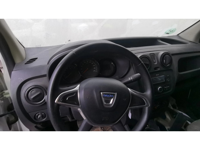 Volant Dacia Dokker 2012   