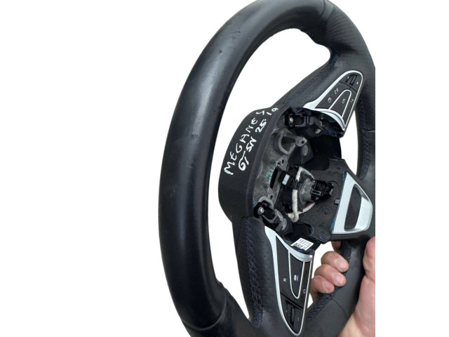 Volant Renault Megane IV 2015 484005409R, 632481900C  