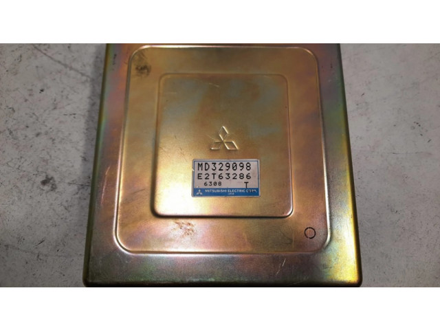 Řídící jednotka E2T63286, MD329098   Mitsubishi Carisma 2000