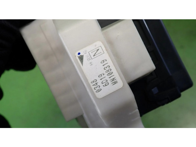 Блок предохранителей MN108319   Mitsubishi Colt    