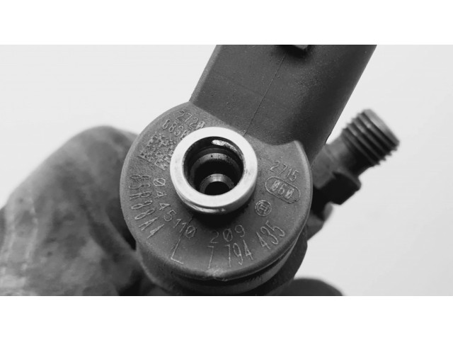 Форсунка 7794435, 2715    BMW 3 E92 E93 для дизельного двигателя M57306D3 3