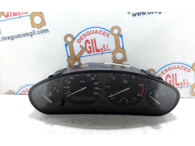 Přístrojová deska  BMW 7 E38 1993 62118361210, 140517  