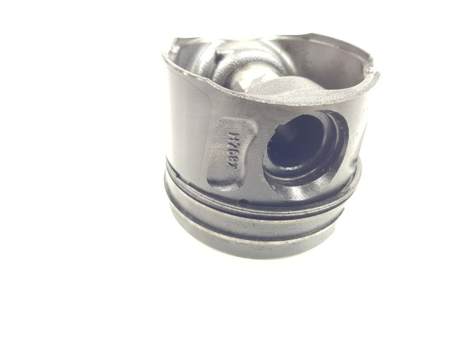 Píst PISTON306DT, 306DT   Land Rover Range Rover Sport L494     