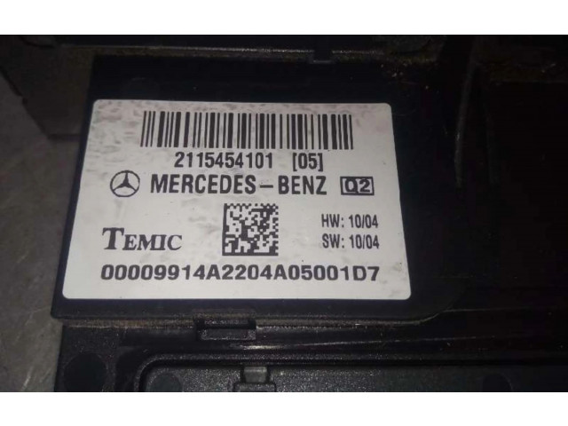 Блок предохранителей 2115454101, 2115454101   Mercedes-Benz CLS C219    