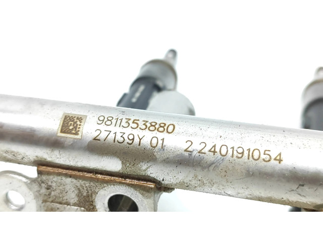 Vstřikovač 9811353880, 27139Y01   Peugeot 208  pro benzínový motor 1.2  