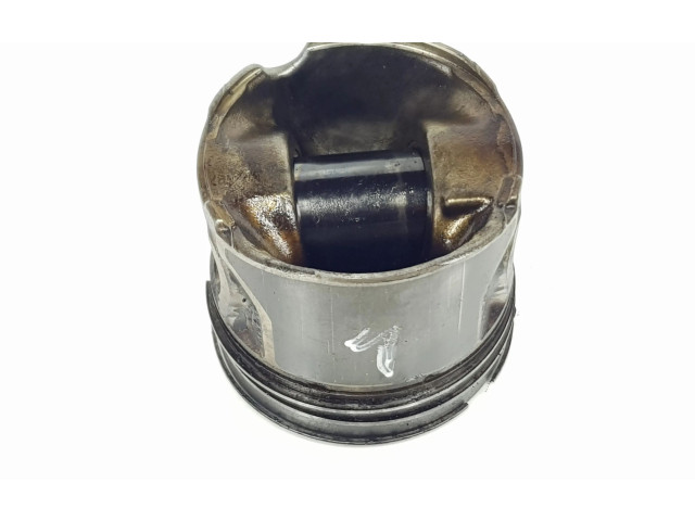 Píst PISTON204DTA, 204DTA   Land Rover Range Rover Velar     