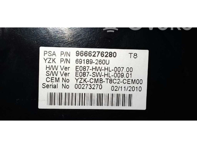 Přístrojová deska  Peugeot 5008 2010 9666276280, 9666247580  