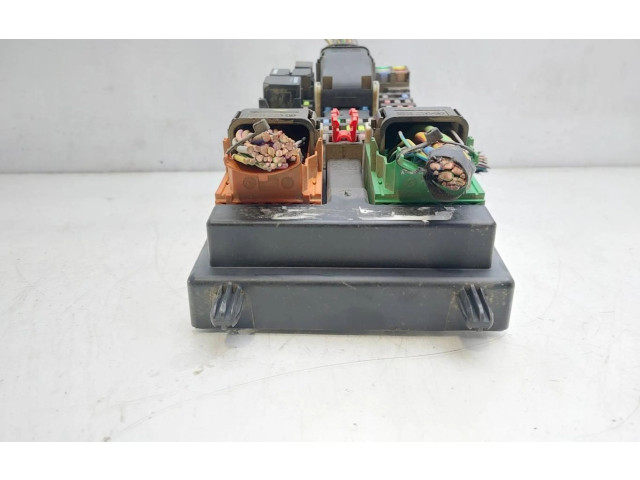 Блок предохранителей DK6214F041AD   Land Rover Range Rover Sport L320    