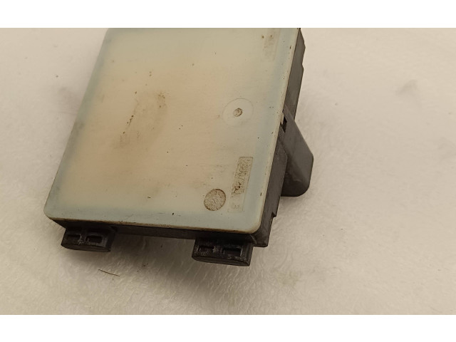 Датчик слепых зон ML3T14H031AH, G261Y   Ford Mach-E I